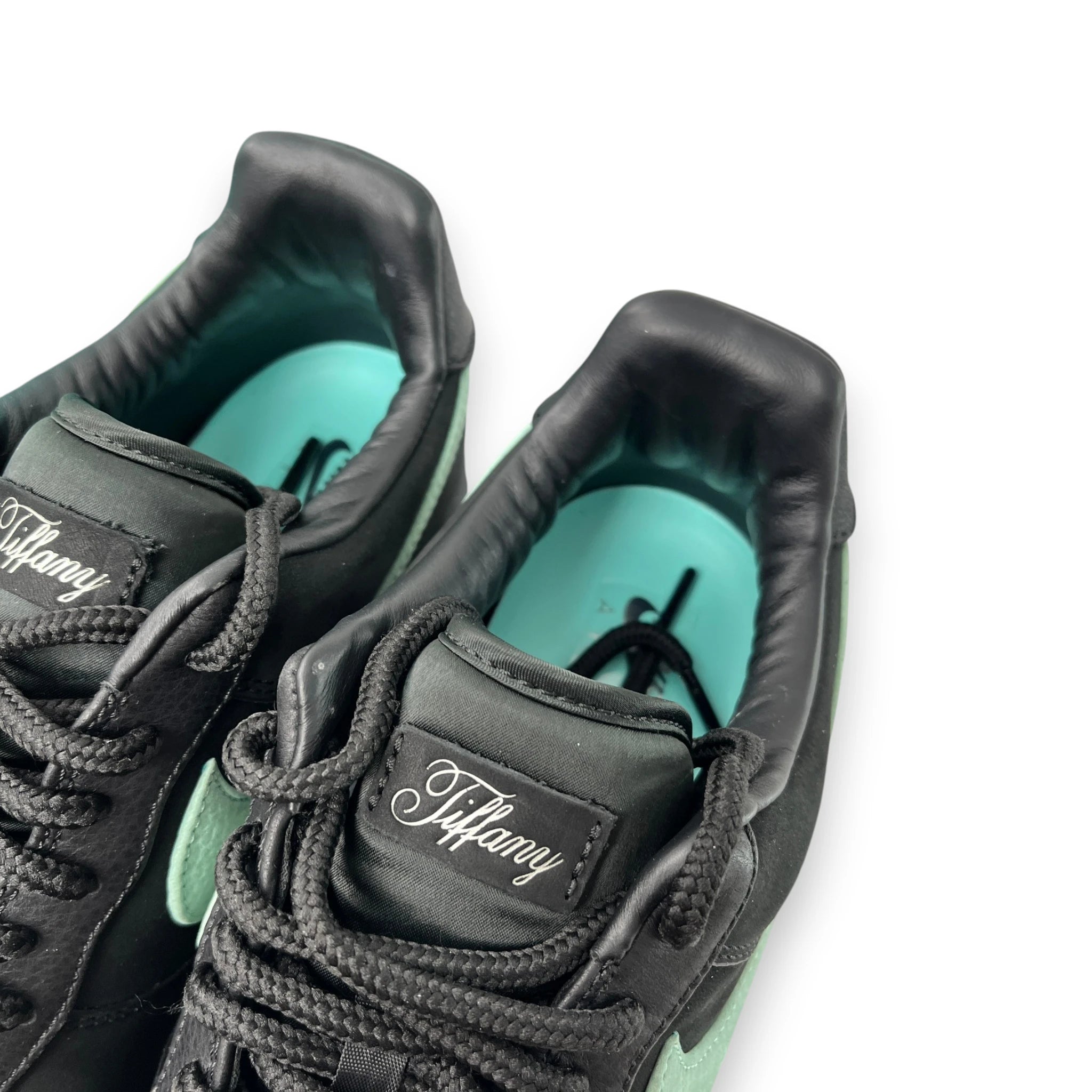NIKE AIR FORCE 1 LOW x TIFFANY & CO. 1837