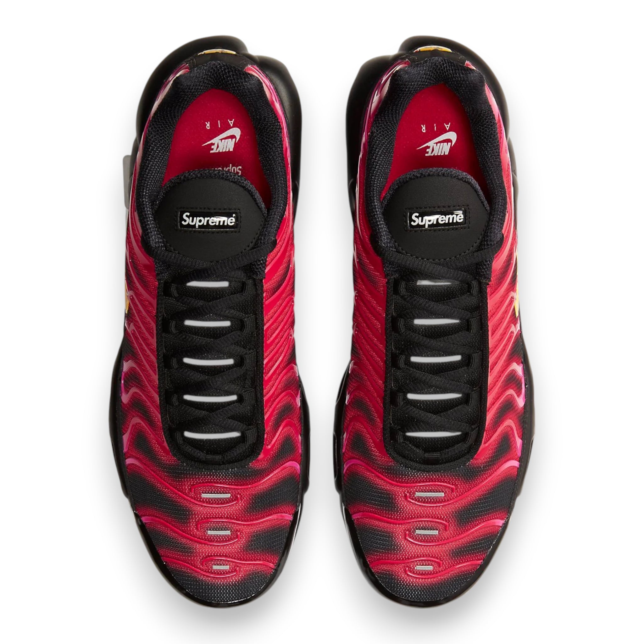NIKE x SUPREME AIR MAX PLUS 'University Red'