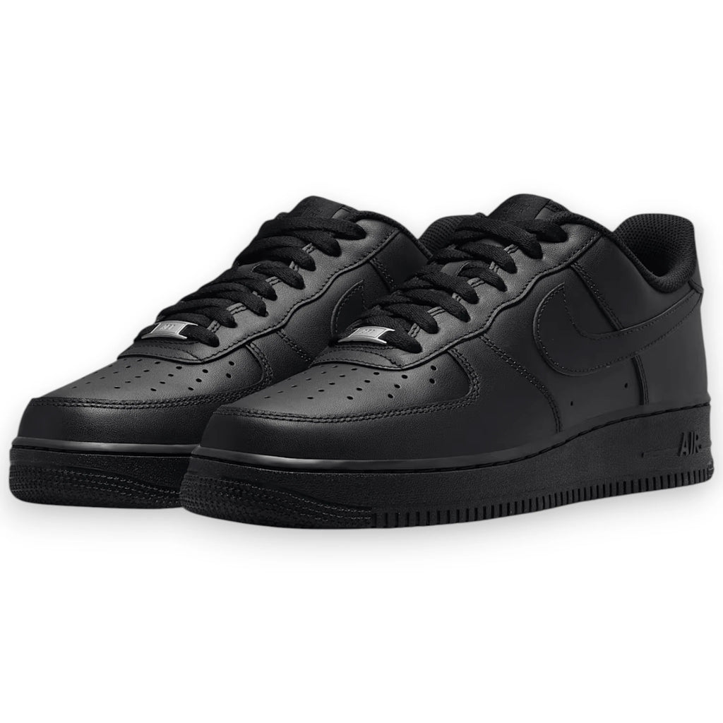 NIKE AIR FORCE 1 '07