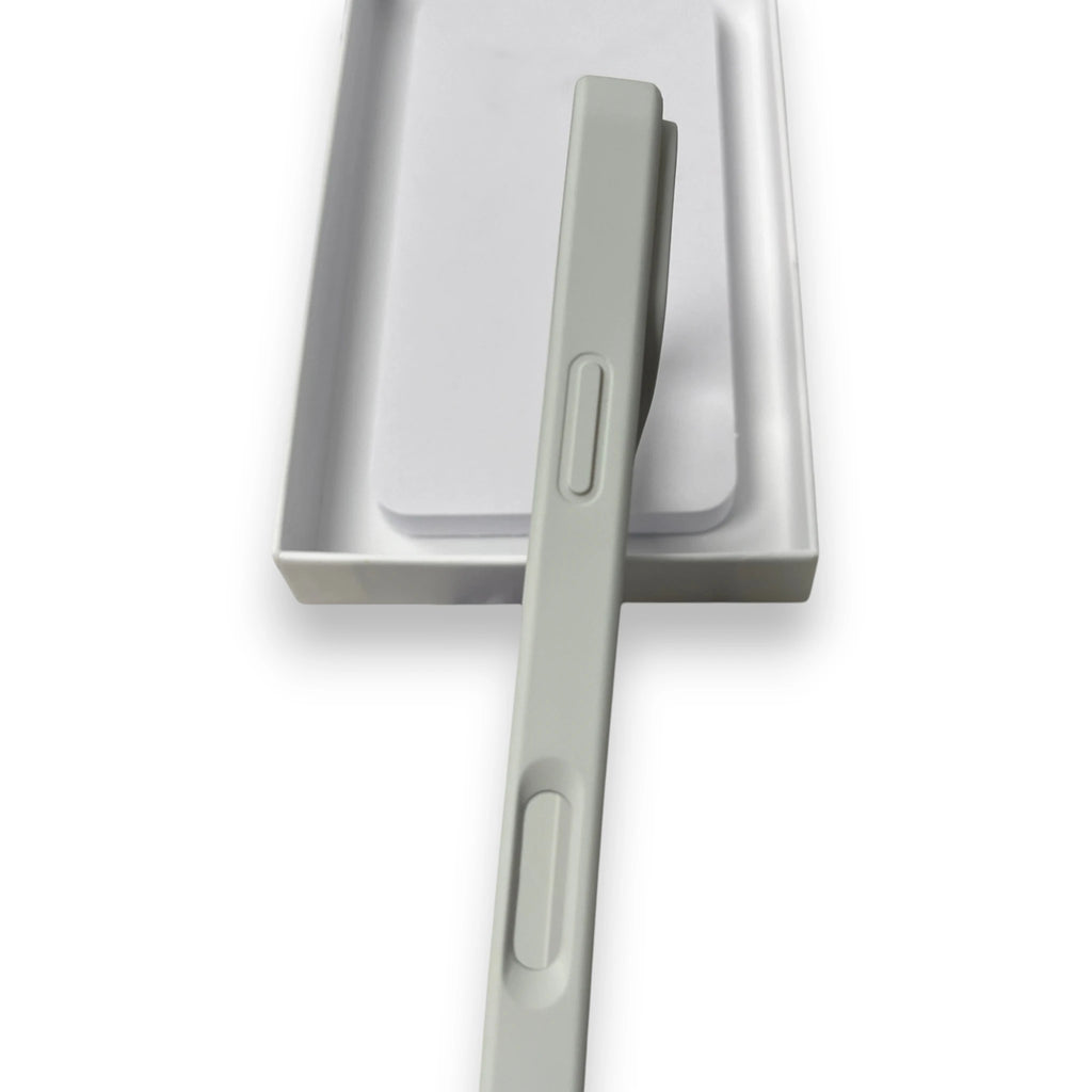 RIMOWA IPHONE CASE 'Silver'