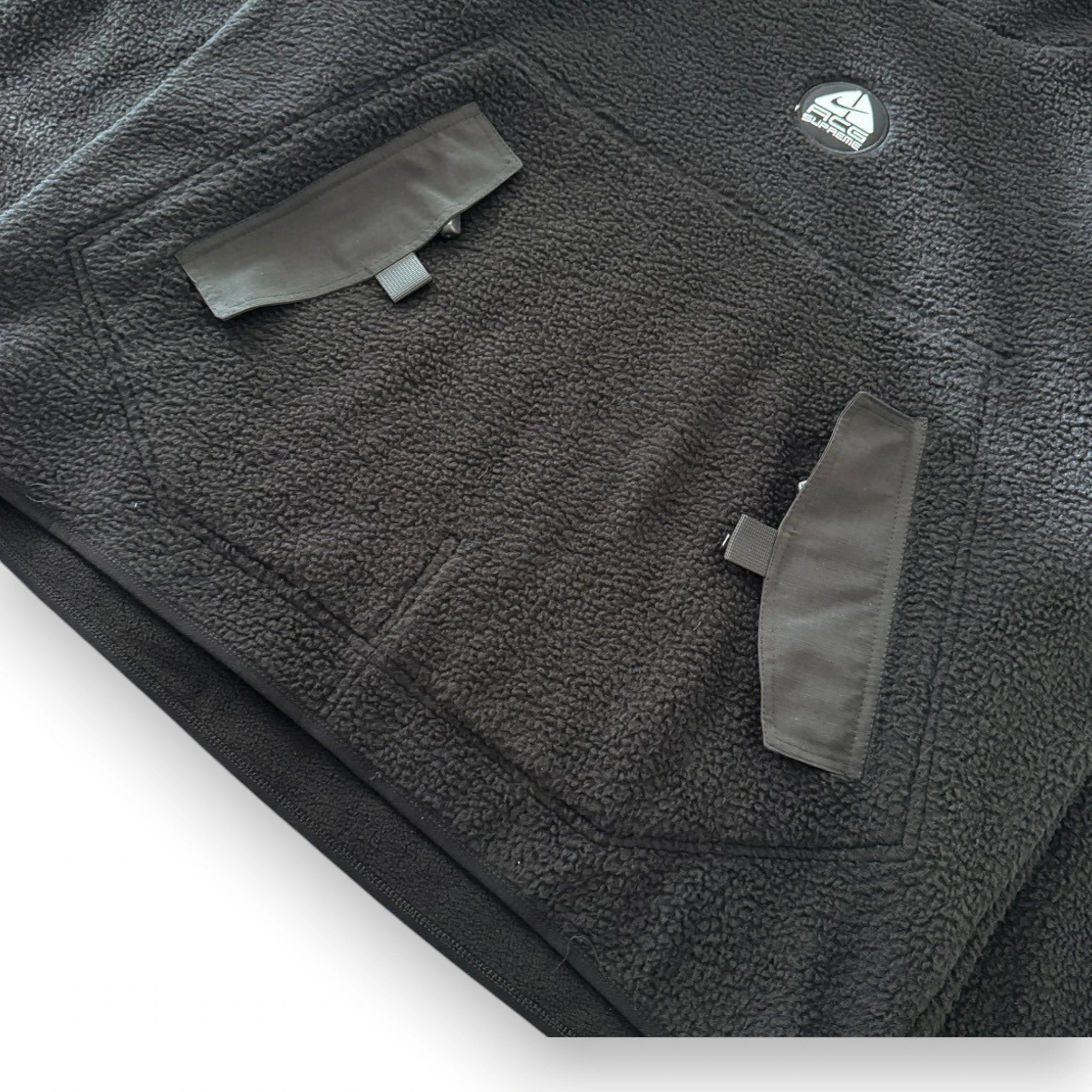 SUPREME x NIKE ACG FLEECE PULLOVER 'Black'